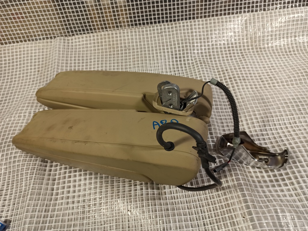 фото №7, Audi a8 d3 4e0 підлокітник бардачок середній світла шкіра шкіряний torrone