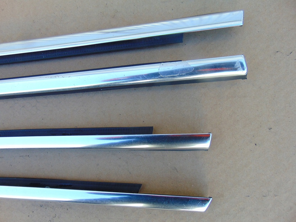 фото №11, Молдинг zgarniacza скло хром ford fiesta mk7