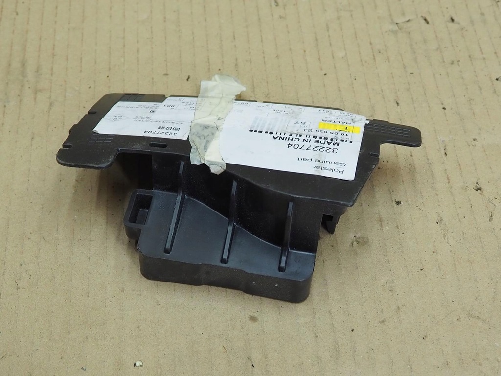 фото №8, Volvo polestar напрямна кронштейн 32227704