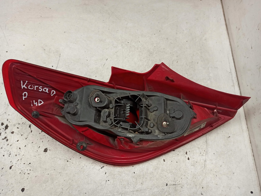 фото №5, Opel corsa d przedlift лампа правая задняя 93189091