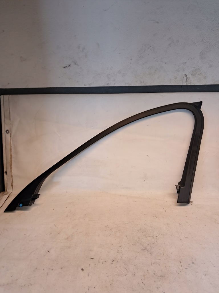 фото №1, Молдинг захист двері правий перед volvo xc60 ii 31407560