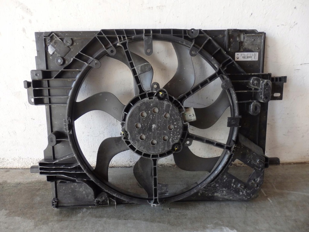 фото №1, Вентилятор корпус renault clio v nissan juke f16 214810411r