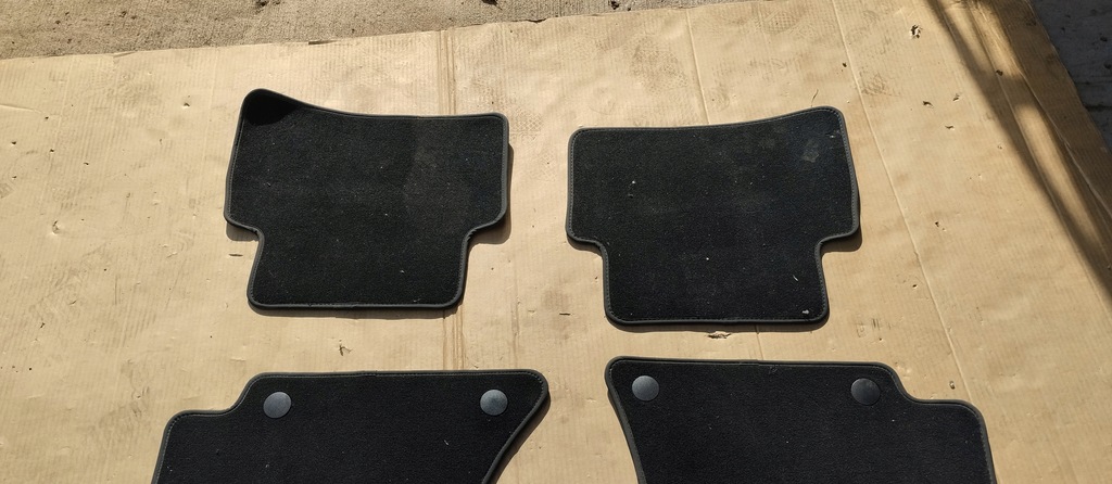 фото №6, Коврики велюровые mercedes e klasa w214 оригинал комплект 4 szt eu