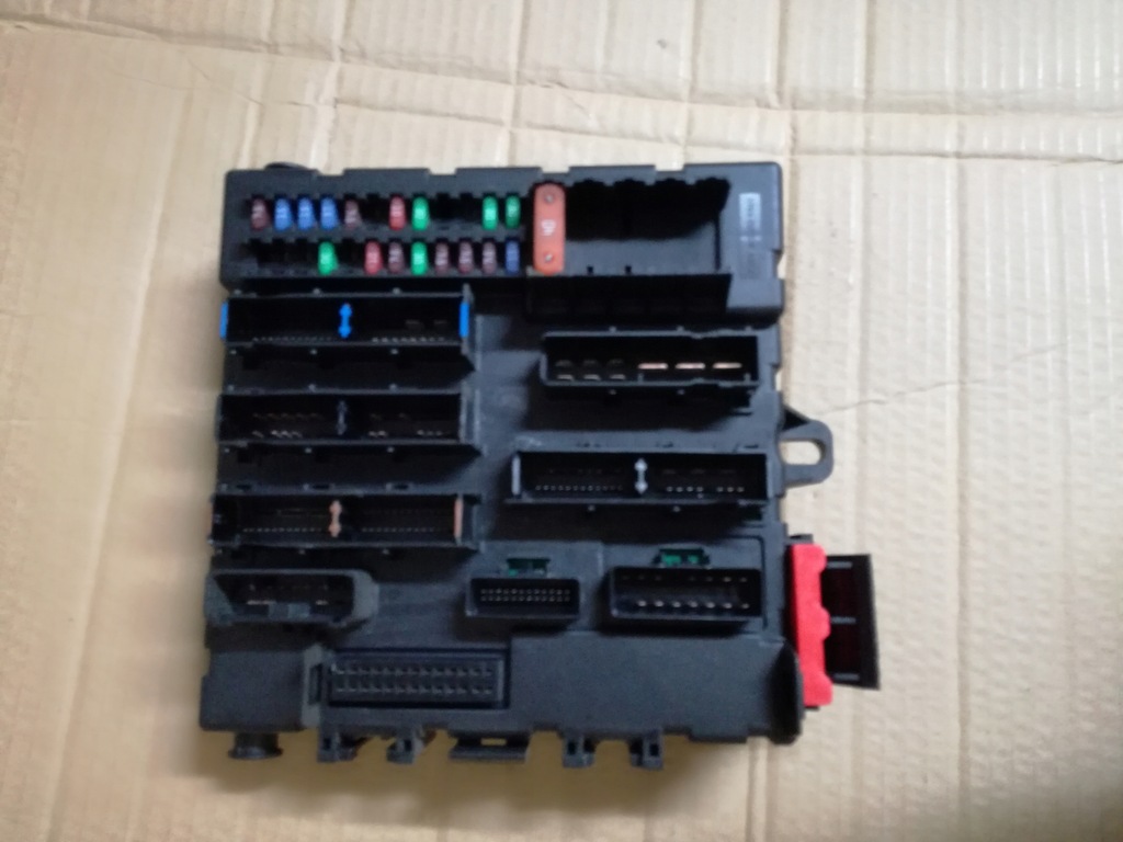 фото №1, Коробка предохранителей saab оригинальный номер 12769679