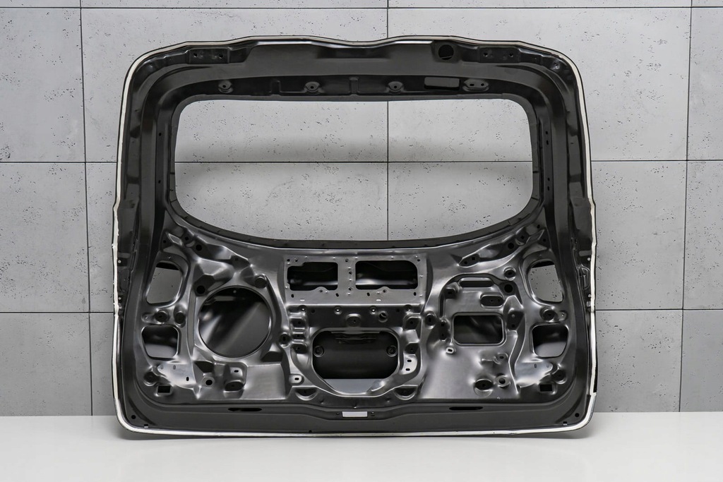 фото №12, Задня кришка багажника 670050e340 toyota highlander iii 13-19