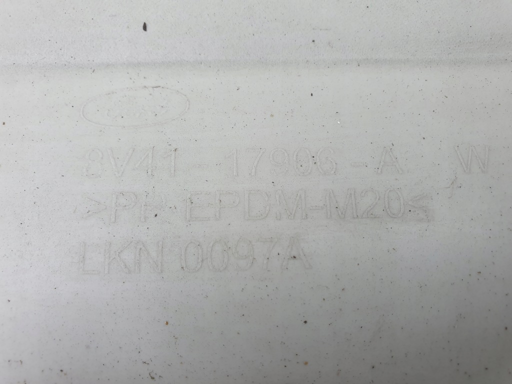 Бампер задняя задний ford kuga rok 08-12 pdc Киев