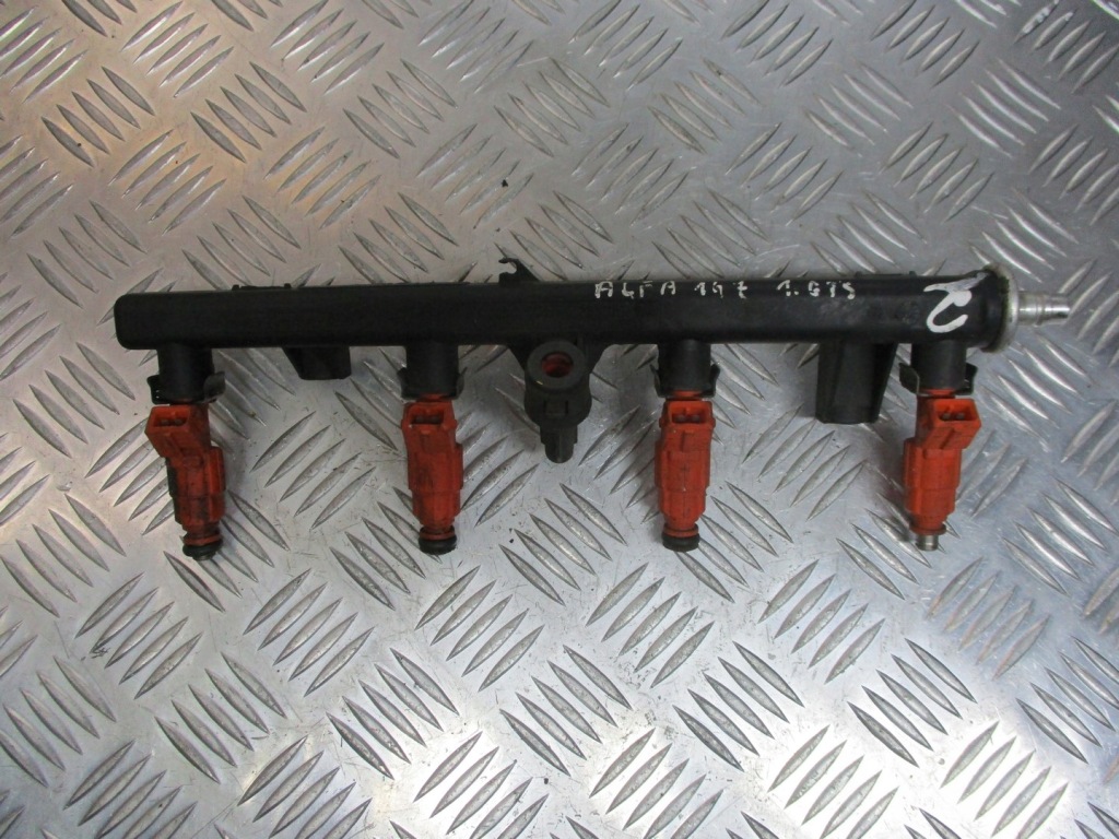 фото №1, Молдинг упорскування alfa romeo 147 1.6 16v ts 0280155769