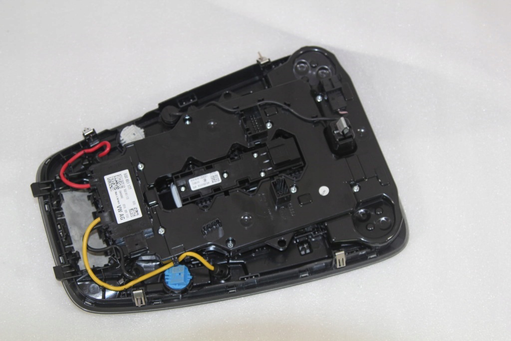 фото №4, Панель лампа потолочный audi a5 8w f5