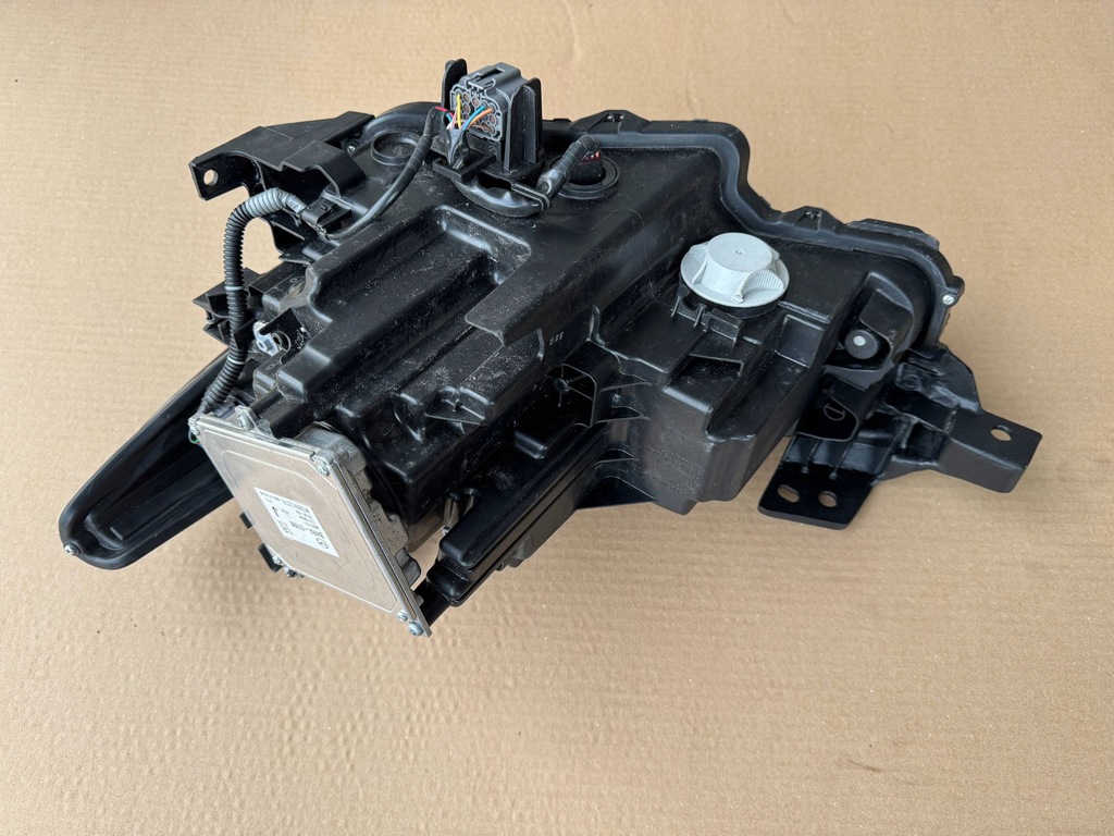 фото №10, Mazda 3 iv 4 bp 19- лампа правая перед передняя led обычный поворотник