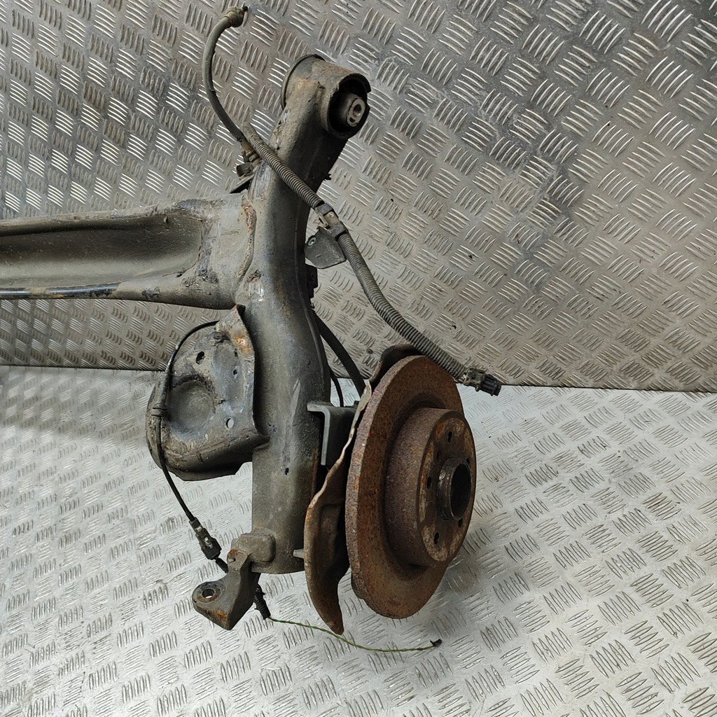 фото №6, Nissan qashqai 2017 балка osi задній