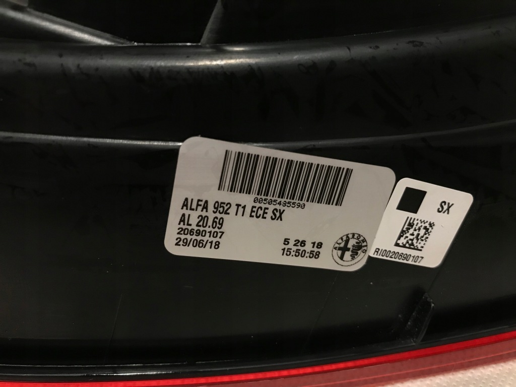 фото №5, Alfa romeo giulia лампа задняя левая led ładna europa