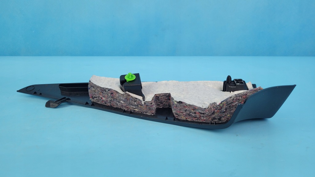 Bmw 2' f44 218d gran купе 21r захист стійка права 7956434 schwarz Київ