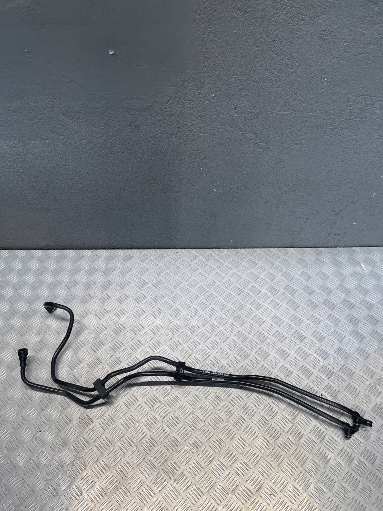Купить Bmw f30 f31 трубка шланг масляный коробки 7607789