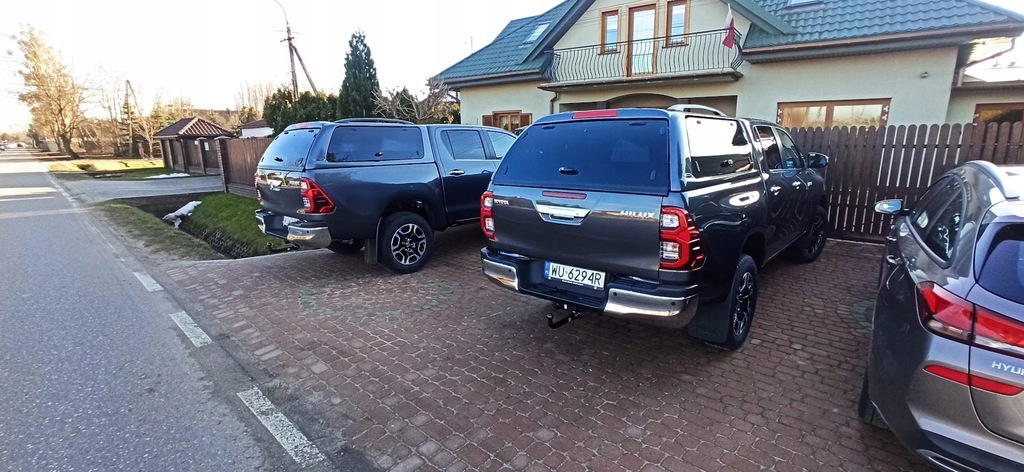 фото №10, Обшивка -hardtop- nowa toyota hilux, revo, - 040 білий