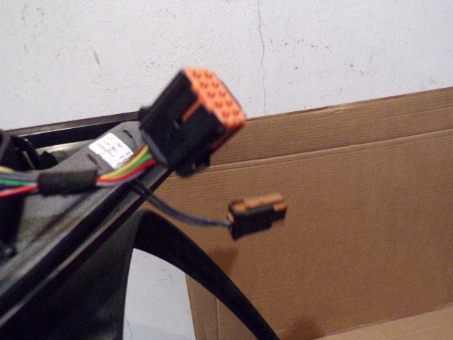 фото №7, Дзеркало праве peugeot 308 t9 9 pin