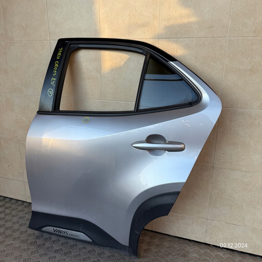 фото №3, Двері повний задні ліва toyota yaris cross 2023 rok