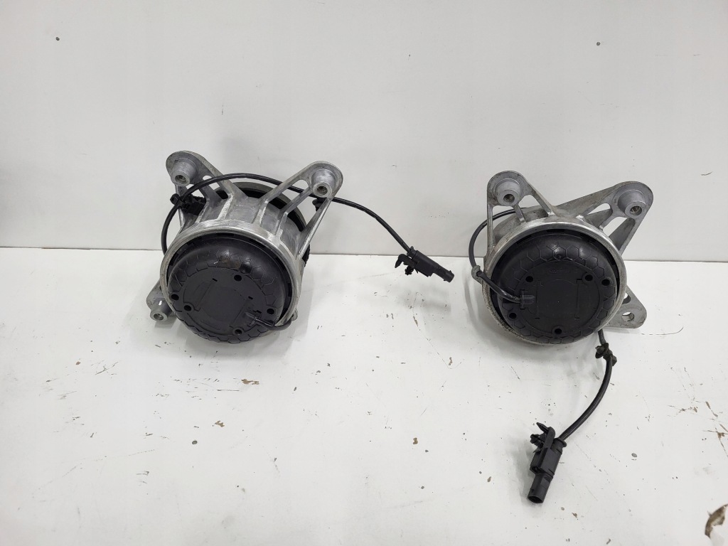 фото №1, Подушка двигуна ліва права mercedes gle w167