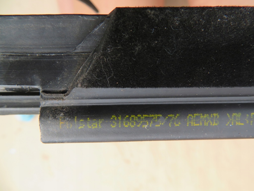 фото №8, Молдинг двері правих polestar 31689575