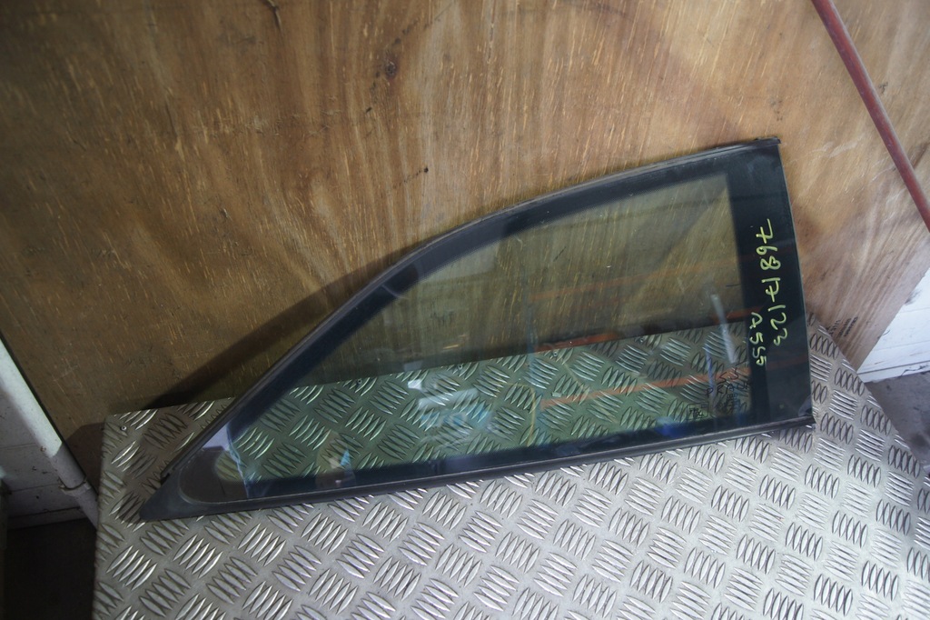 фото №1, Стекло кузовная правая a5 s5 8t coupe 08 rok