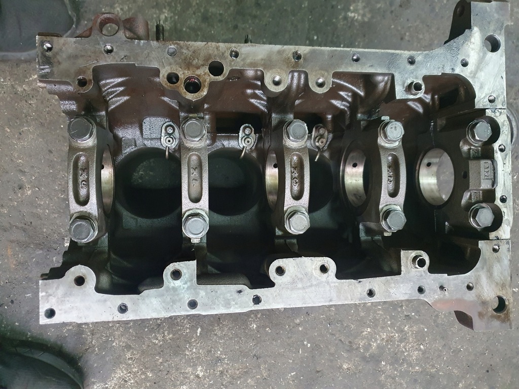 фото №15, Блок dół двигуна голий 2.0 blue hdi t8cj euro6