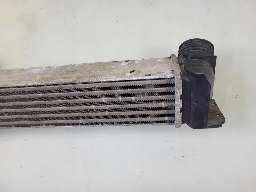 Интеркулер радиатор воздуха bmw 3 e90 e91 2.0 n47 3093796 Оригинал