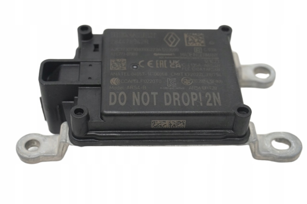 Купить Радар датчик renault captur 2 1.6 e-tech 2023 год clio v