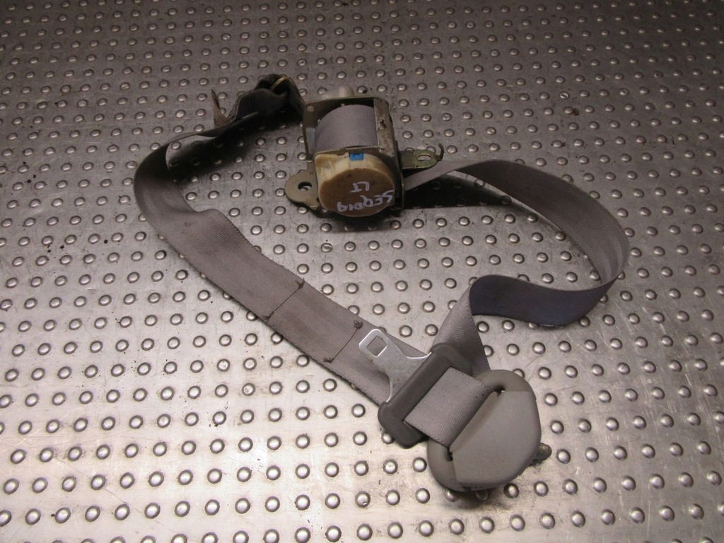 фото №4, Sequoia 2003 pas безпеки задня 2 ряд