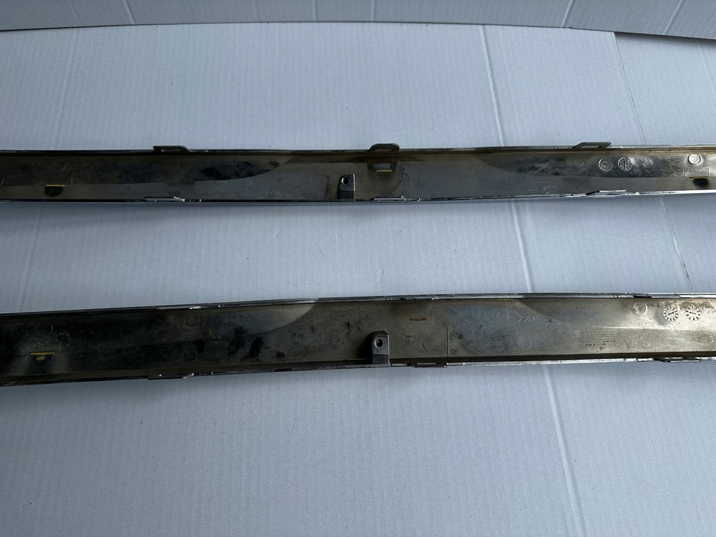 фото №8, Хром решітка 623825545r dacia lodgy