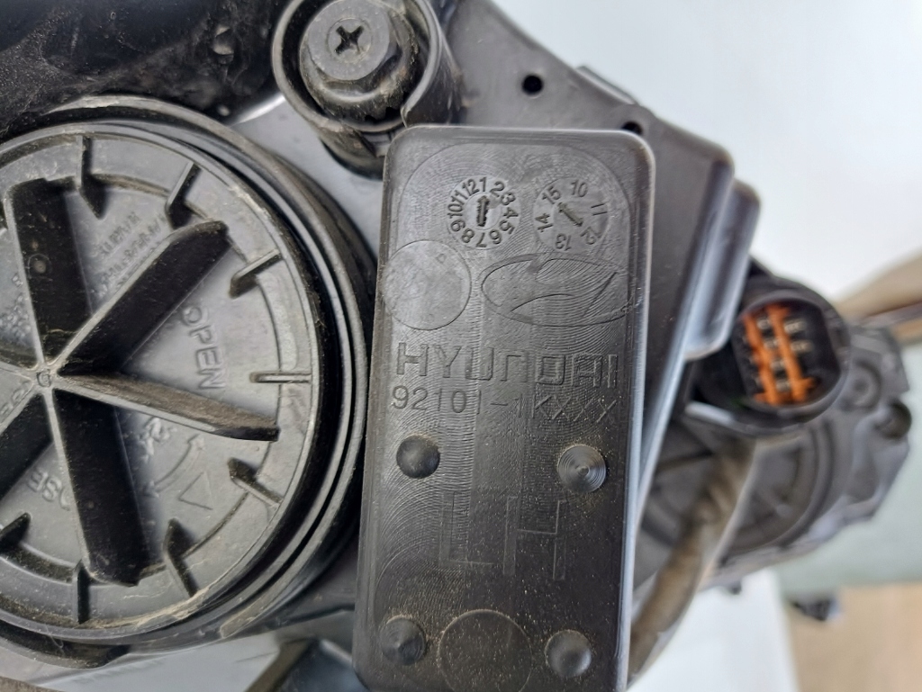 фото №8, Hyundai ix20 10- лампа левая передняя 92101-1k