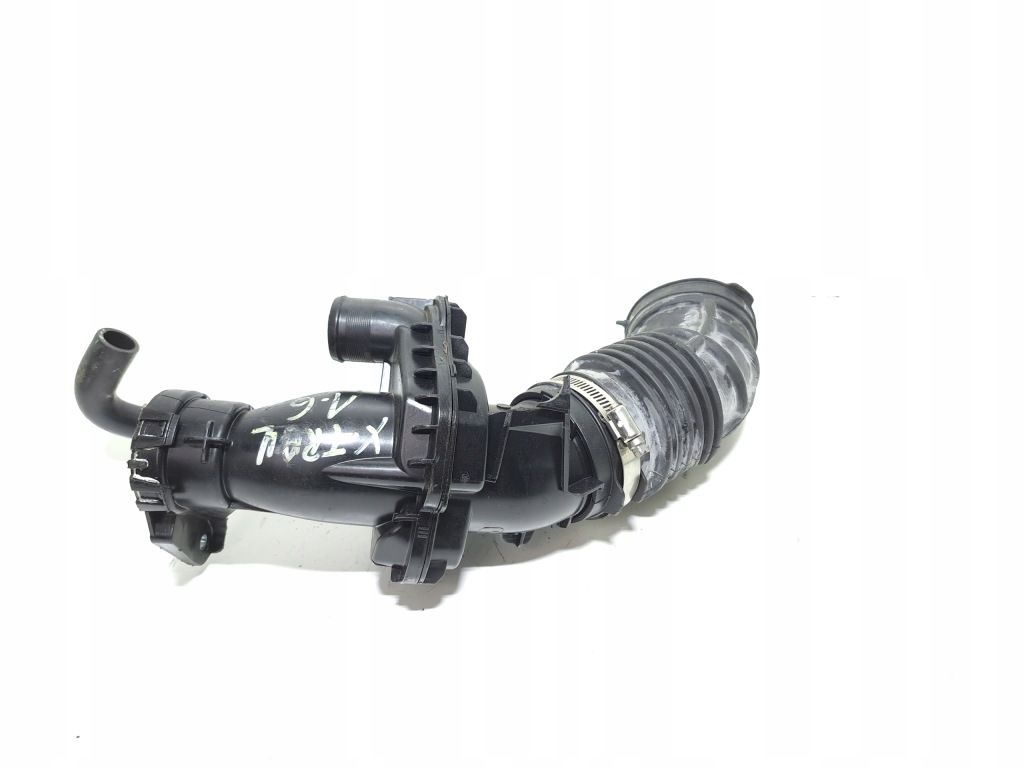 фото №1, Nissan x-trail t32 труба шланг повітрозабірник повітря турбіни 1.6 dci