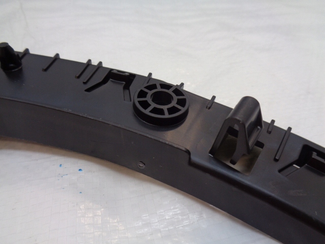 фото №11, Citroen c4 iii напрямна крила бампера лівий правий передній новий комплект