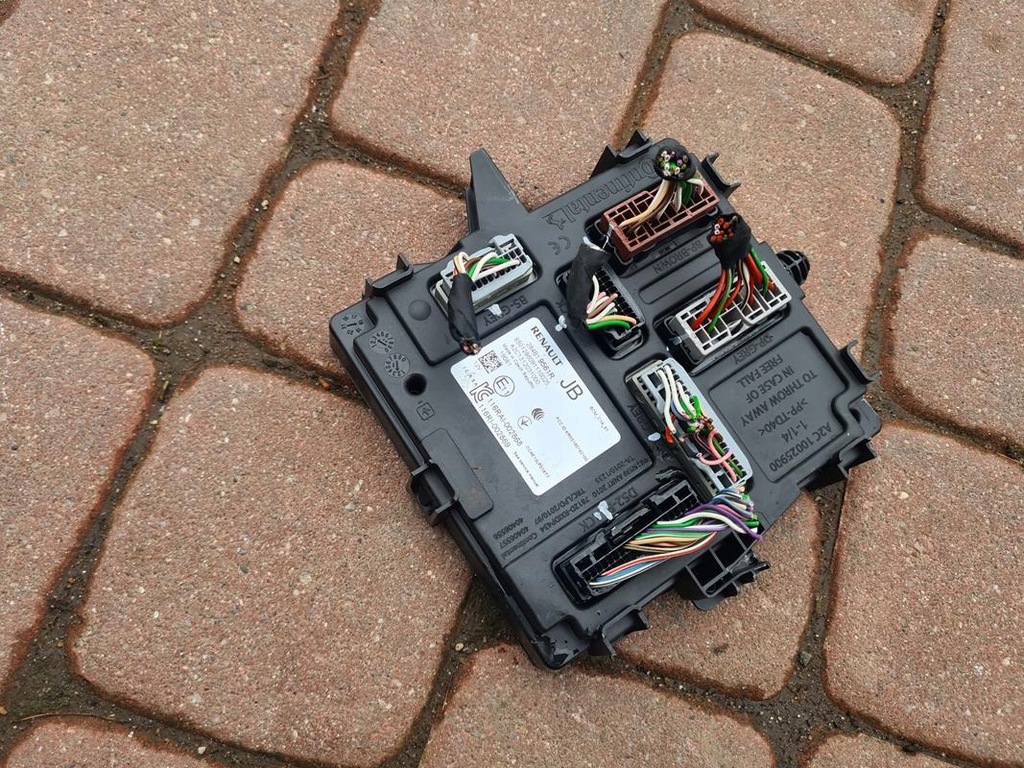 фото №1, Блок управления bcm модуль renault captur ii 2 284b19561r