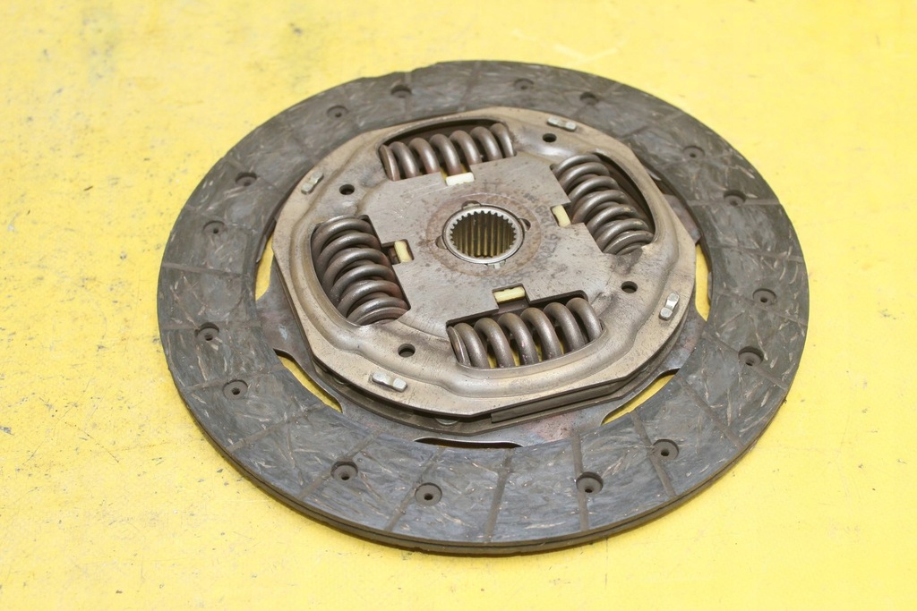 фото №6, Диск прижим колесо маховик roomster 1.6 16v