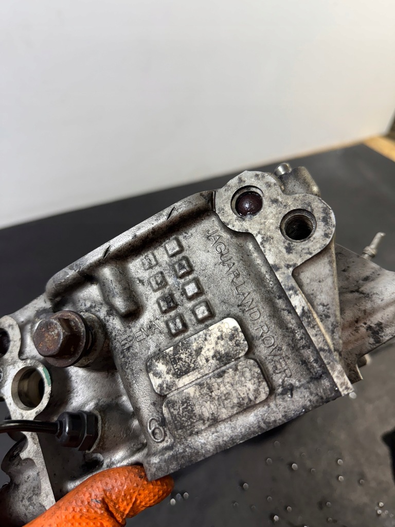 фото №9, Jaguar f-pace land rover evoque 2.0d 204dtd головка pb g4d3-6090-ac