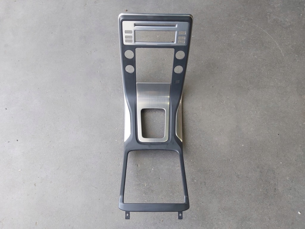 фото №2, Рамка домкрата радіо volvo xc70 ii v70 iii s80 lift