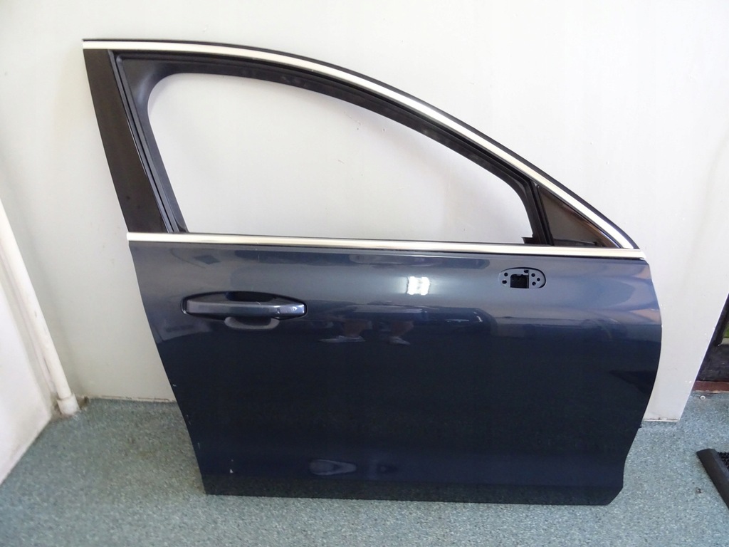 фото №1, Volvo s60 ii v60 iii 18- дверь передние правое keyless стекло полный