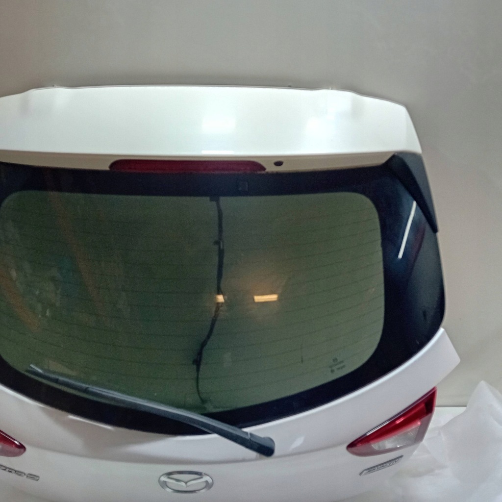 фото №7, Mazda 2 dj 2014- крышка багажника задняя задняя комплектная