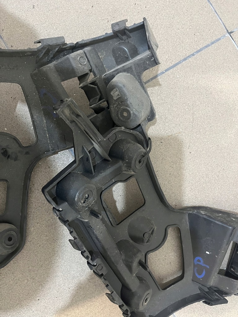 фото №6, Направляющая бампера правый левый комплект renault captur