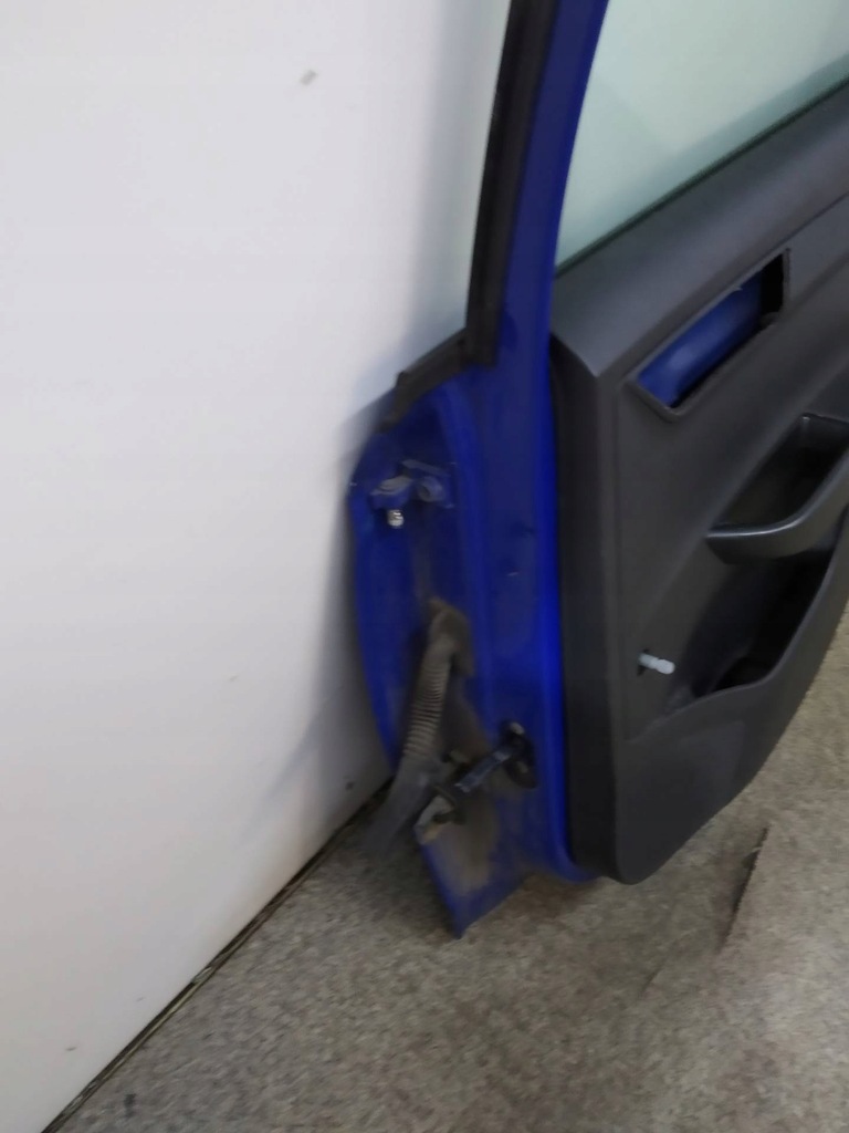 фото №12, Дверь правое задняя 5d hb lv5f skoda fabia iii 2014-