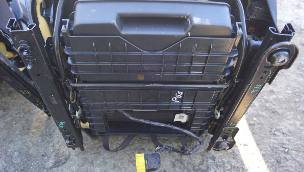 фото №16, Сидіння заднє сидіння citroen ds4