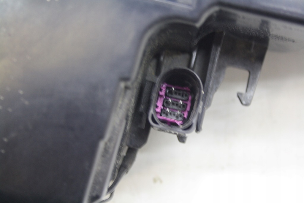 фото №11, Лампа правый задняя крыла audi a8 d5 s8 4n0945092b