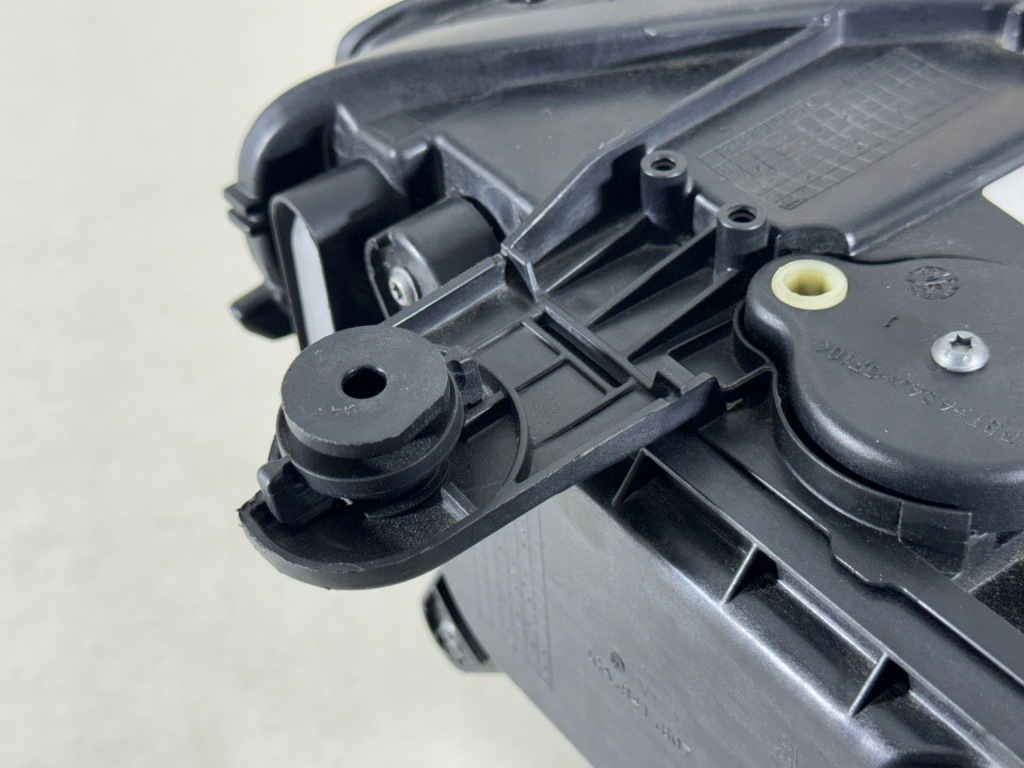 фото №8, Vw t-roc full led 2ga troc лампа левая перед фара eur 2ga941035p