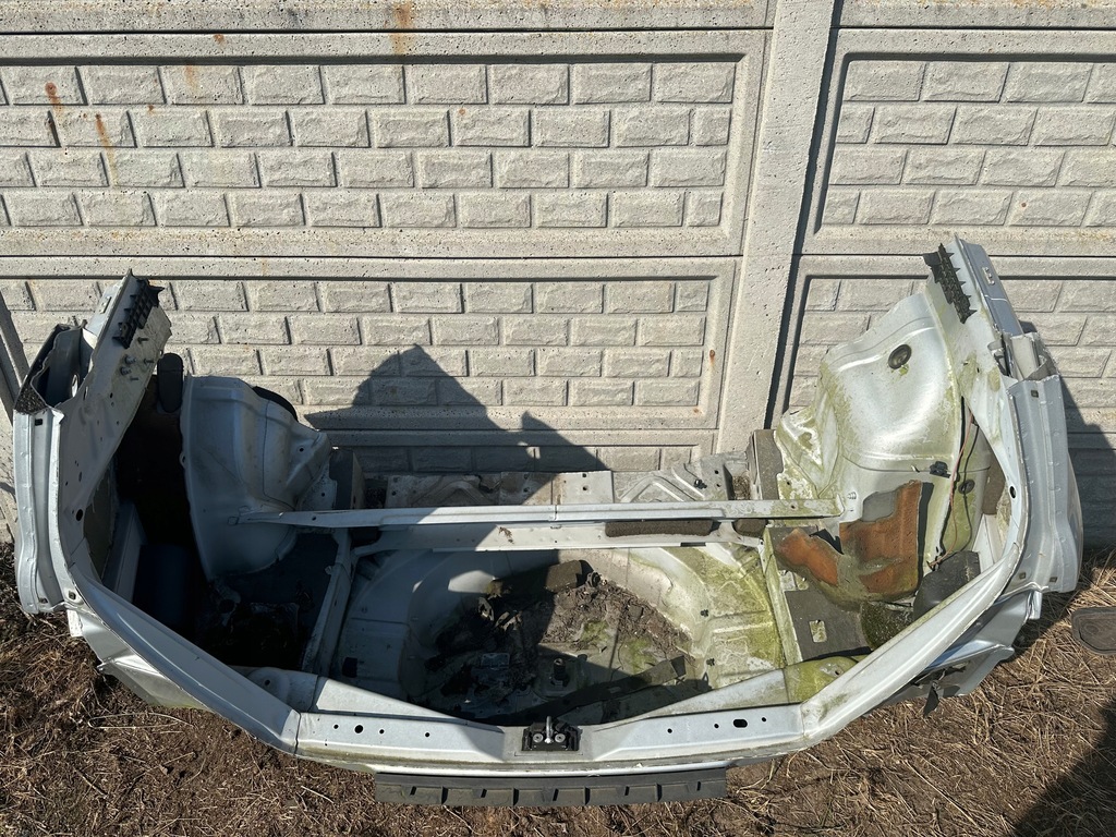 фото №6, Pas задний, задняя, четверть задняя, задняя, поддон mercedes r klasa w251