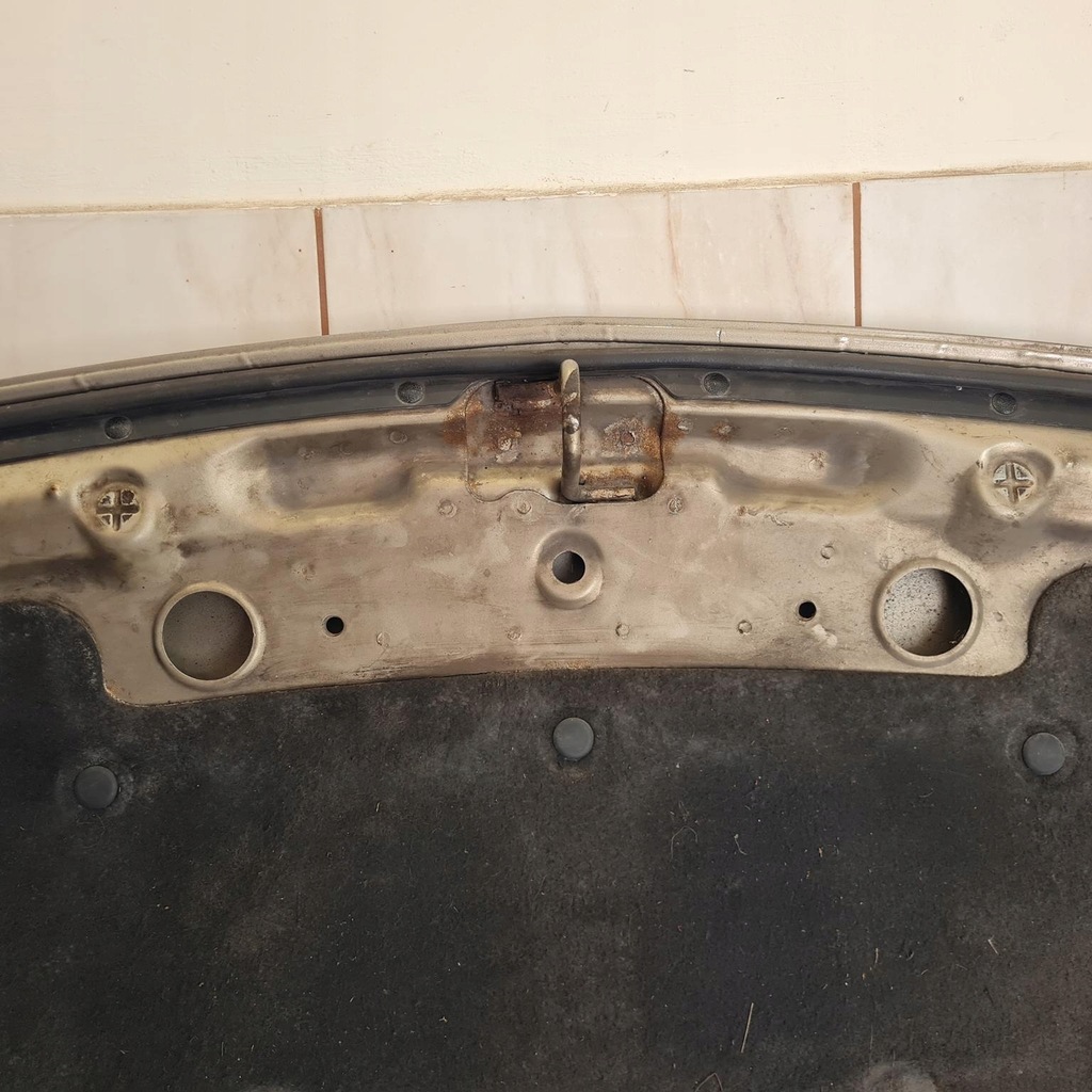 фото №10, Fiat sedici suzuki sx4 4x4 капот крышка двигателя