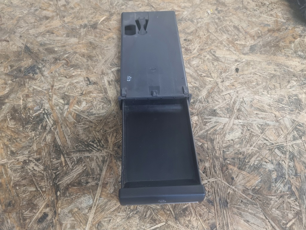 фото №5, Бардачок wizytownik audi a3 8p 8p0941561