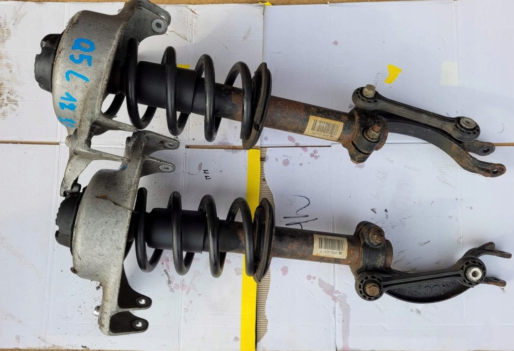 Купить Амортизатор перед левое  правый  audi q5 8r