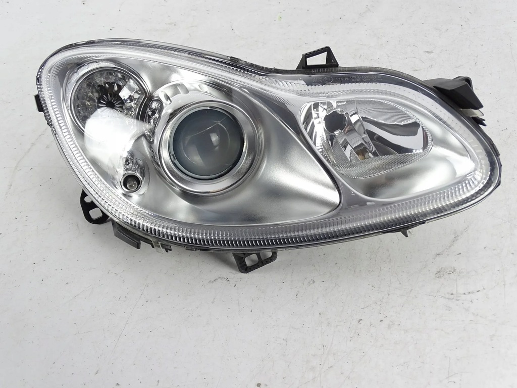 фото №1, Лампа перед правая smart fortwo ii a4518200259