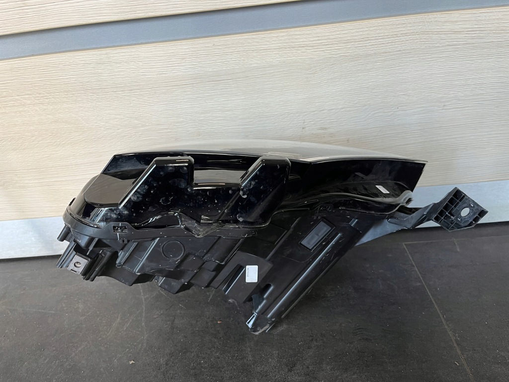 фото №8, Лампа правая передняя citroen c4 iii 3 full led