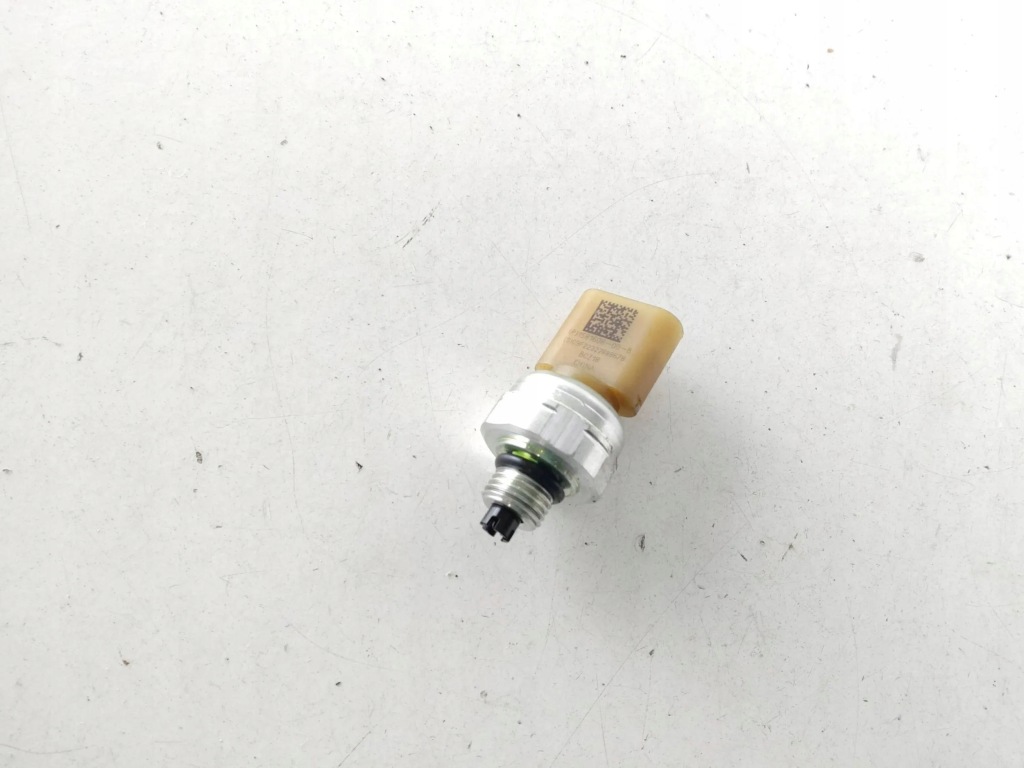 Купить 2023 tesla model y датчик 158160800b