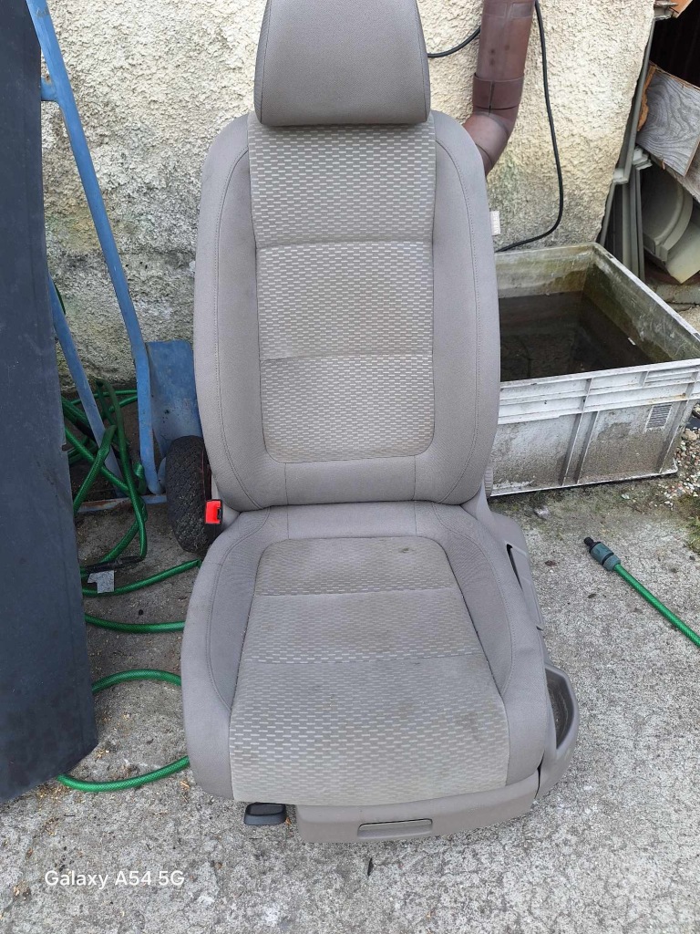 фото №1, Сиденье передний левый водитель vw golf plus состояние bdb